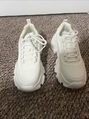 Kip Wavy-Soled White Chunky Sneakers